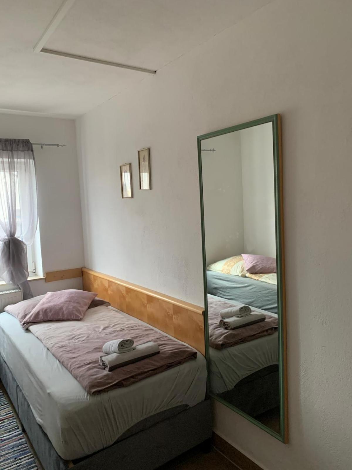 Zv-Scholtz Gaestehaus Eisenfelden Winhoring Esterno foto