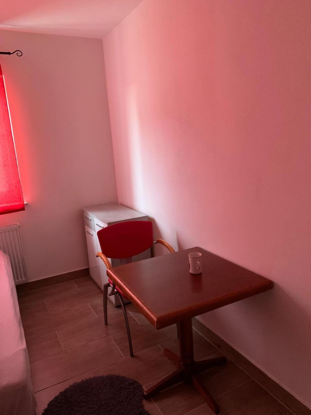 Zv-Scholtz Gaestehaus Eisenfelden Winhoring Esterno foto